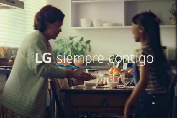 LG REGALA FELICIDAD EN ESTA NAVIDAD